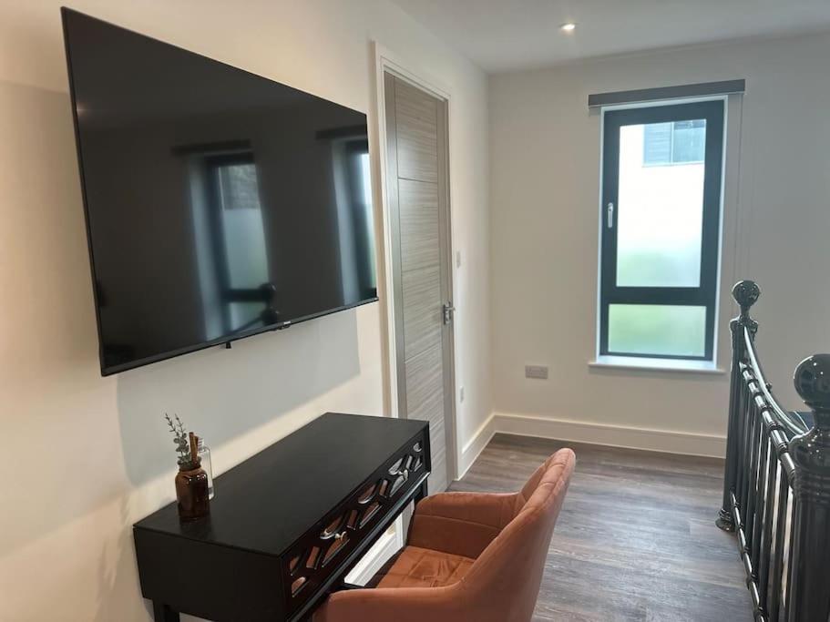 Museum View Apartments City Centre 1 Bedroom Cardiff Exteriör bild